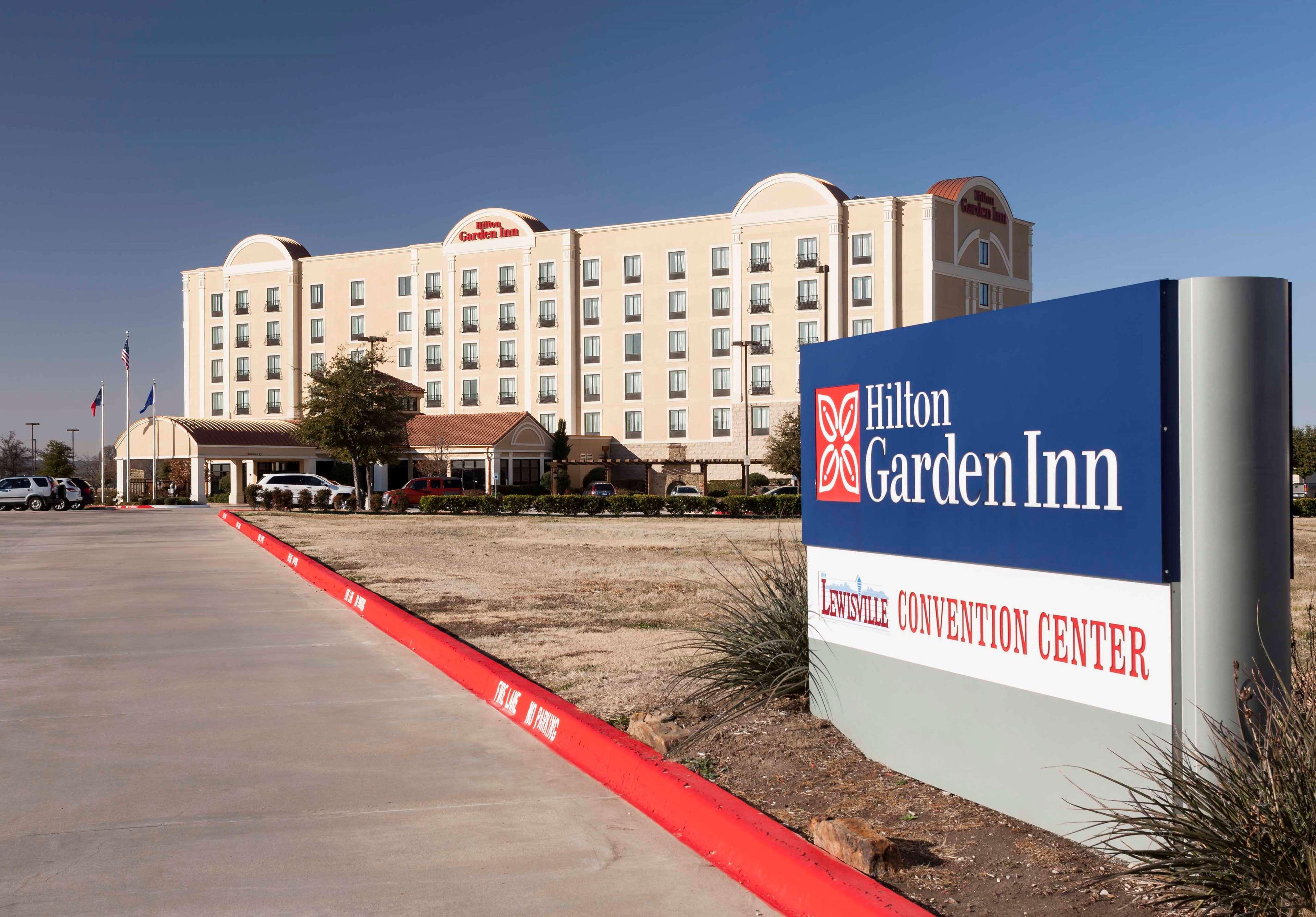 Hilton Garden Inn Dallas Lewisville Exteriör bild