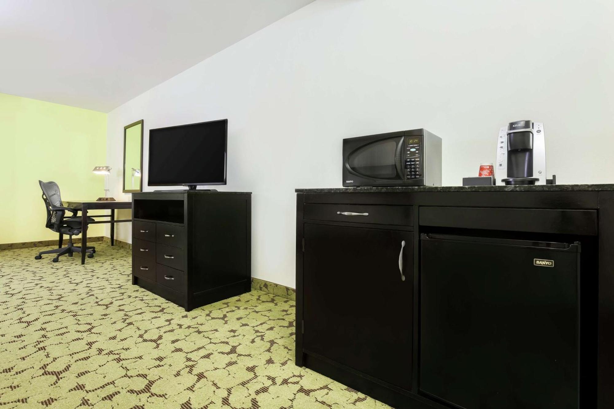 Hilton Garden Inn Dallas Lewisville Exteriör bild