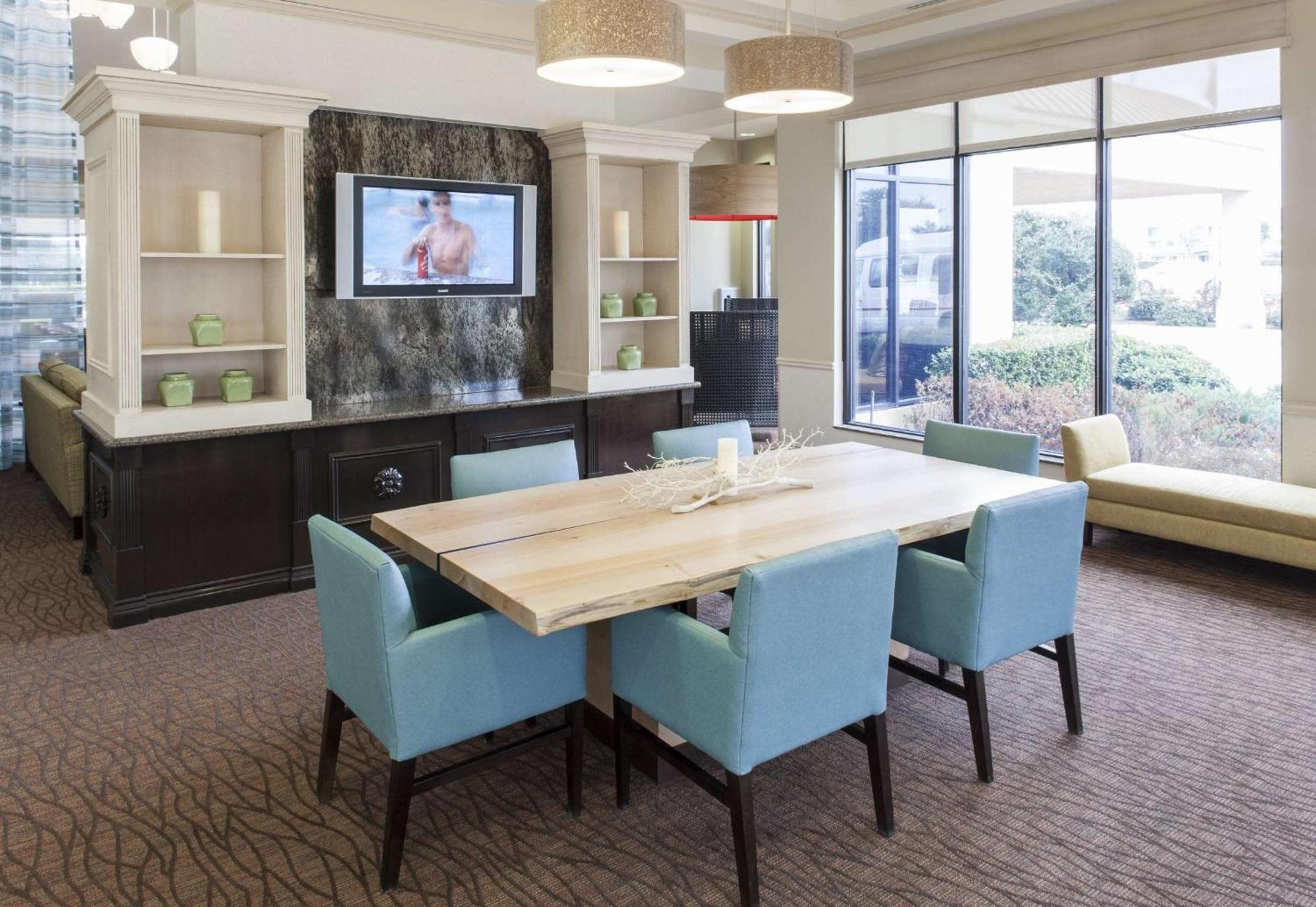 Hilton Garden Inn Dallas Lewisville Exteriör bild