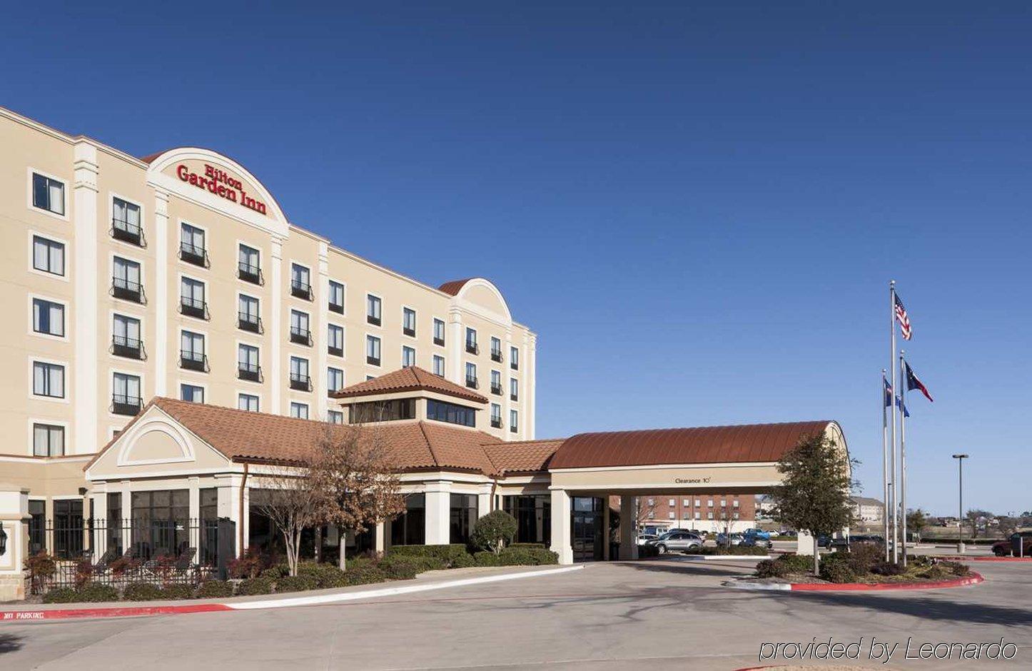 Hilton Garden Inn Dallas Lewisville Exteriör bild